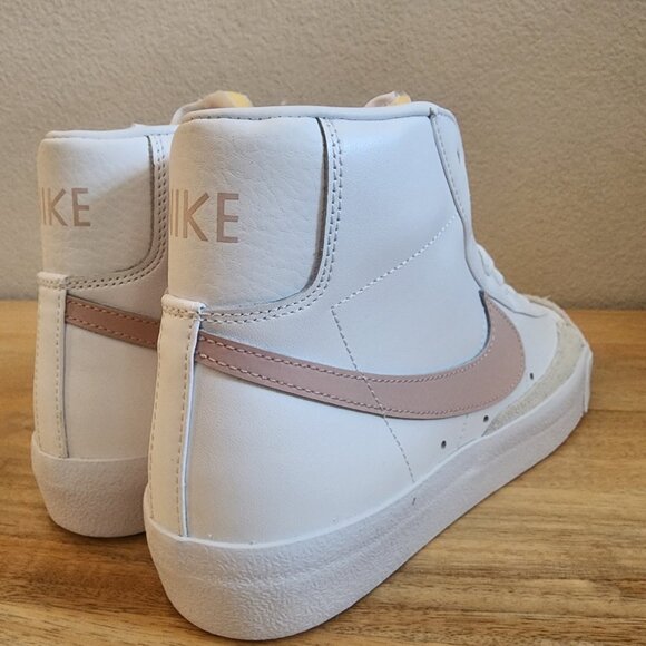 Nike Blazer Mid 77 Shoes Womens Size 9.5 Retro CZ1055-118 Classic Basketball - Picture 3 of 14